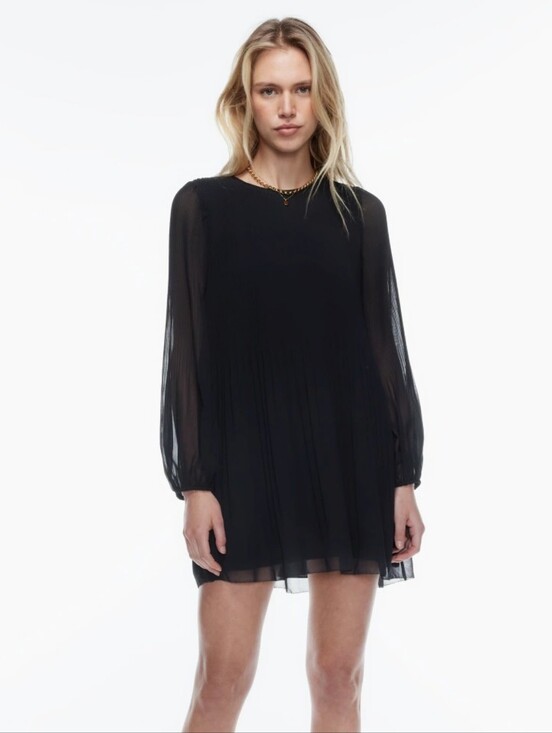 Aritzia Dresses & Skirts - Aritzia Wilfred Daydreamer Mini Dress Size Medium Black Pleats